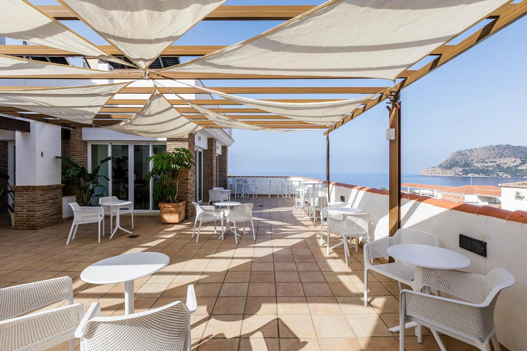 Hotel Almijara - Mares Ла Херадура Екстериор снимка