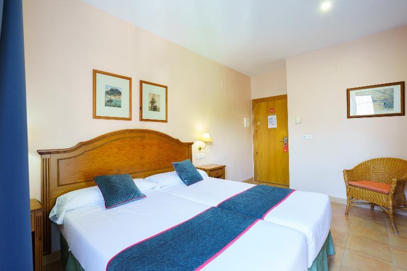 Hotel Almijara - Mares Ла Херадура Екстериор снимка